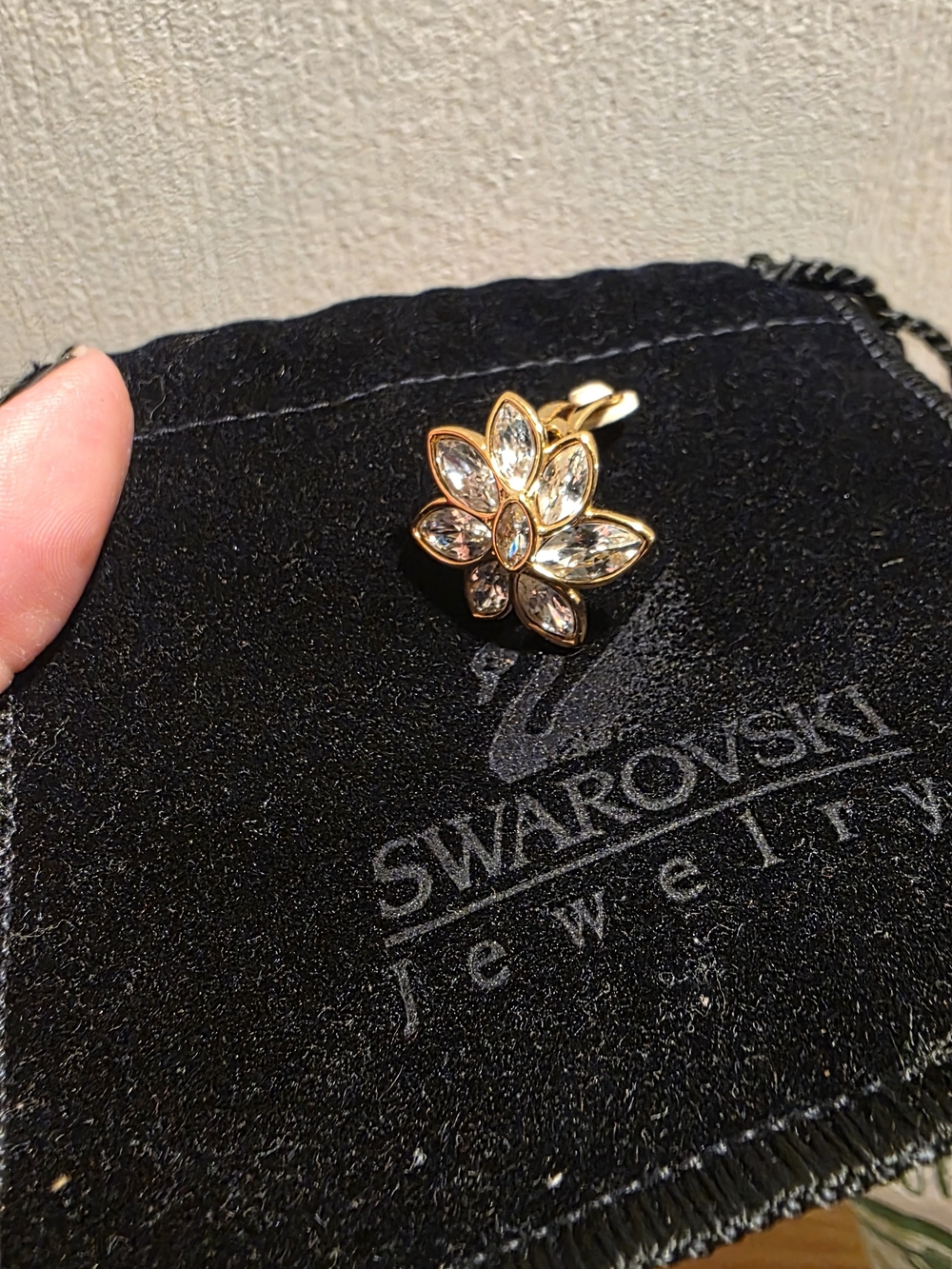 Swarovski 1 Single Earring Gold Color Crystal *for Repurpose Or Craft